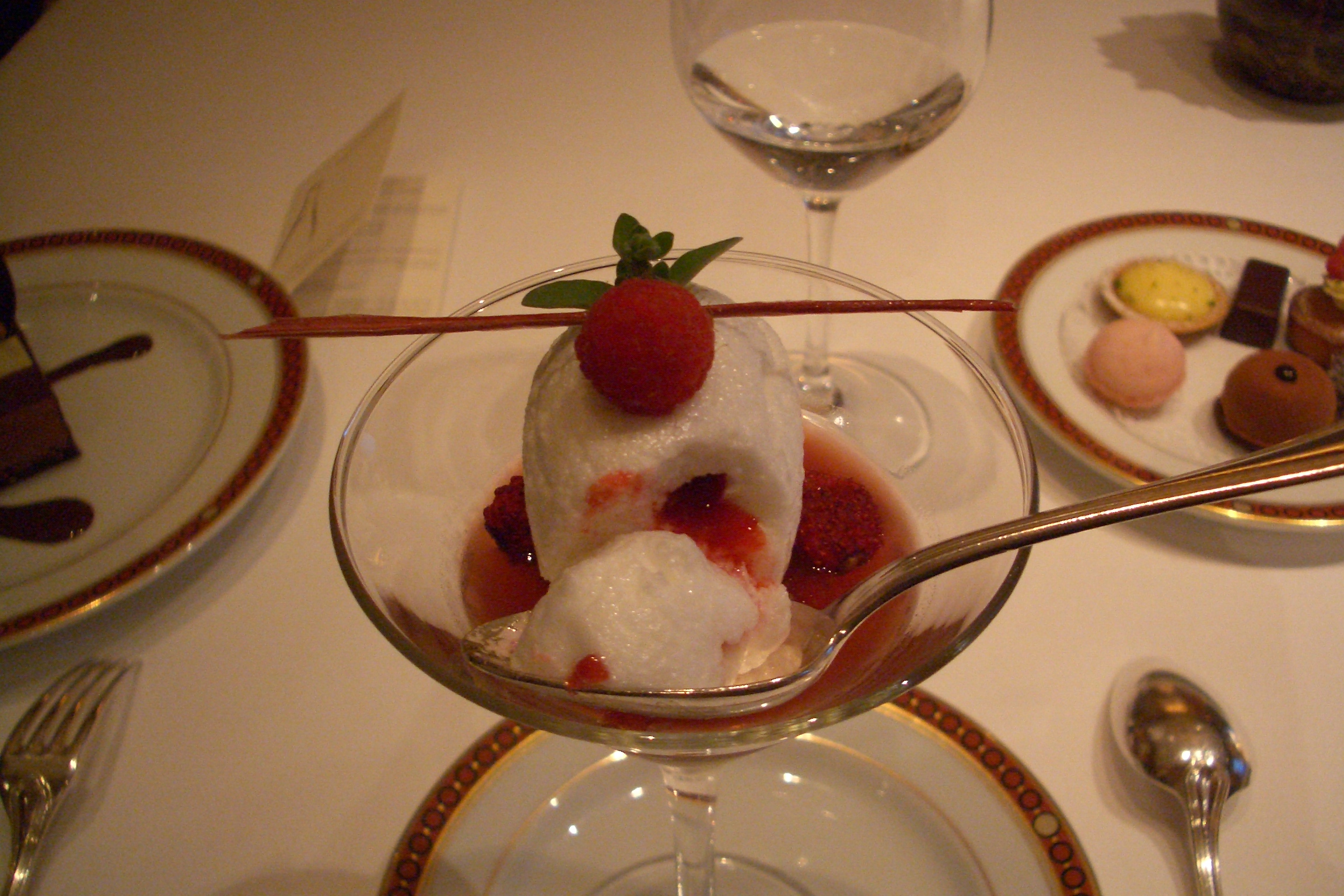 Paris snow egg